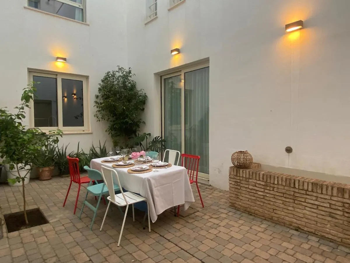 La Casa Nueva, Casa Moderna En Centro Historico Villa Cordoba 0*,